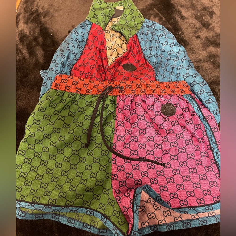 Gucci colorful set size M